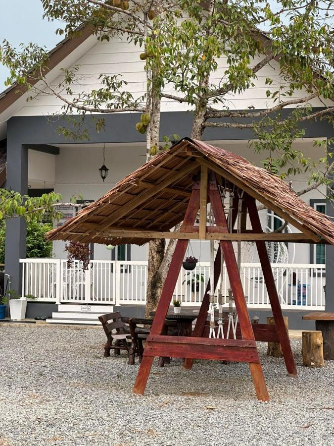 D'Lamar Homestay Pendang Екстериор снимка